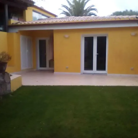 Casa Ludema Porto Pollo